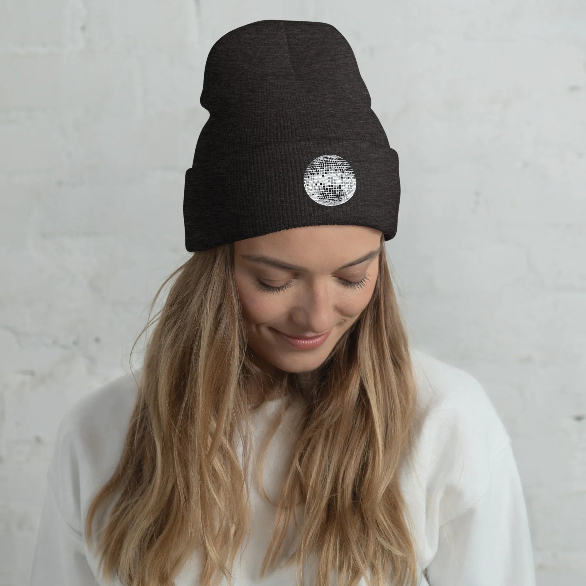 discoball | cuffed toque - f u n k + f i n a