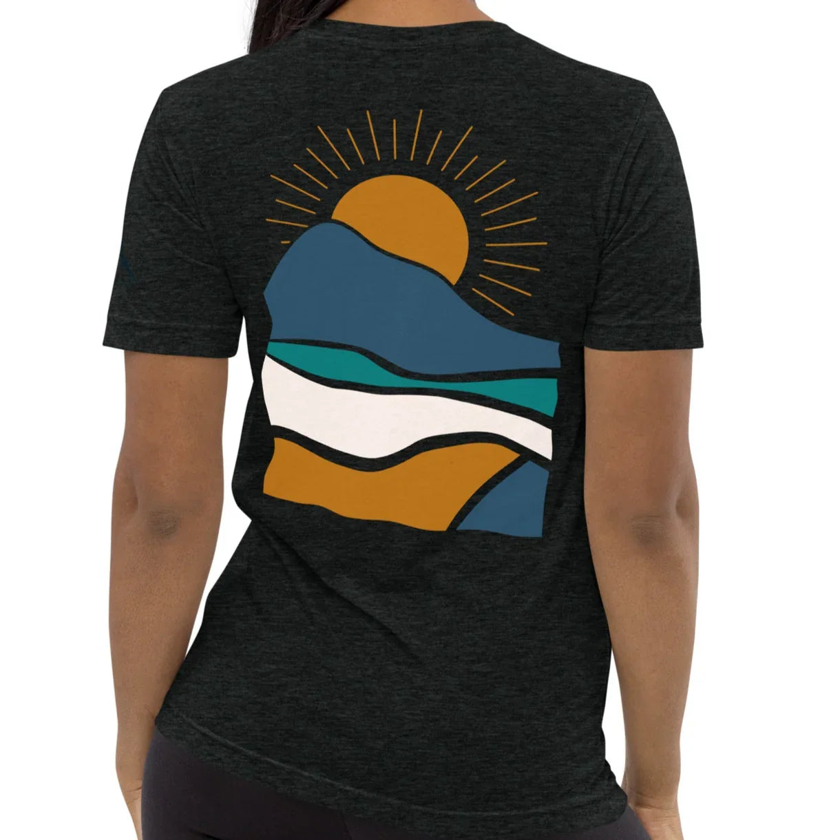 rustic sunrise back | fitted tee