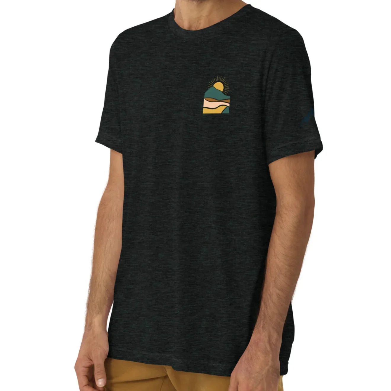 earth sunrise back | fitted tee