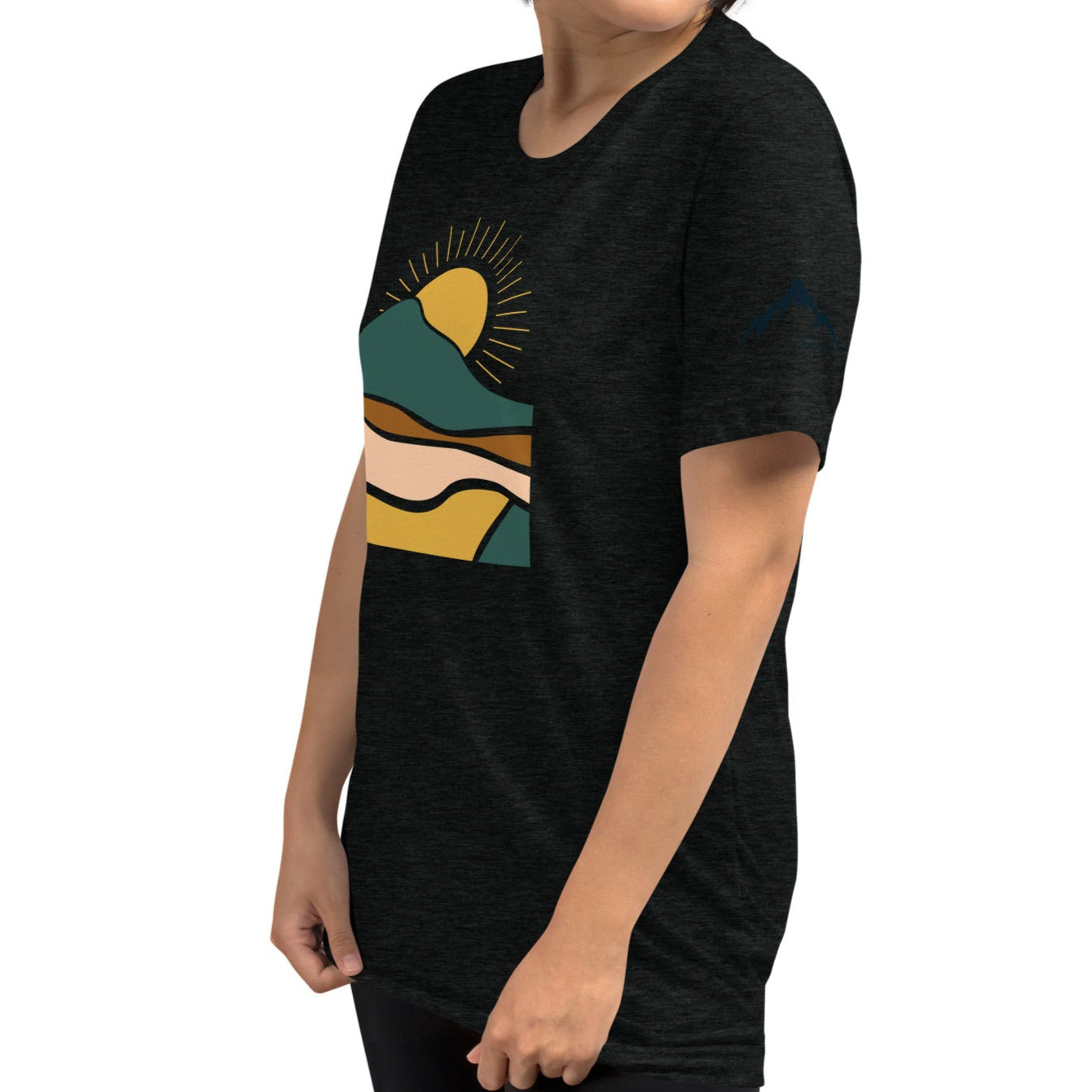 earthy sunrise | fitted tee