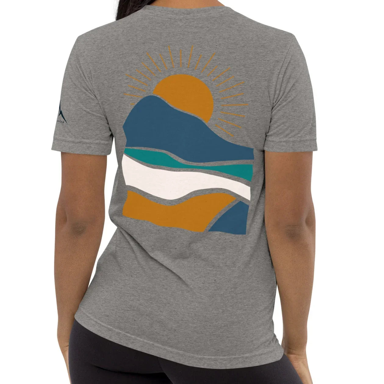 rustic sunrise back | fitted tee