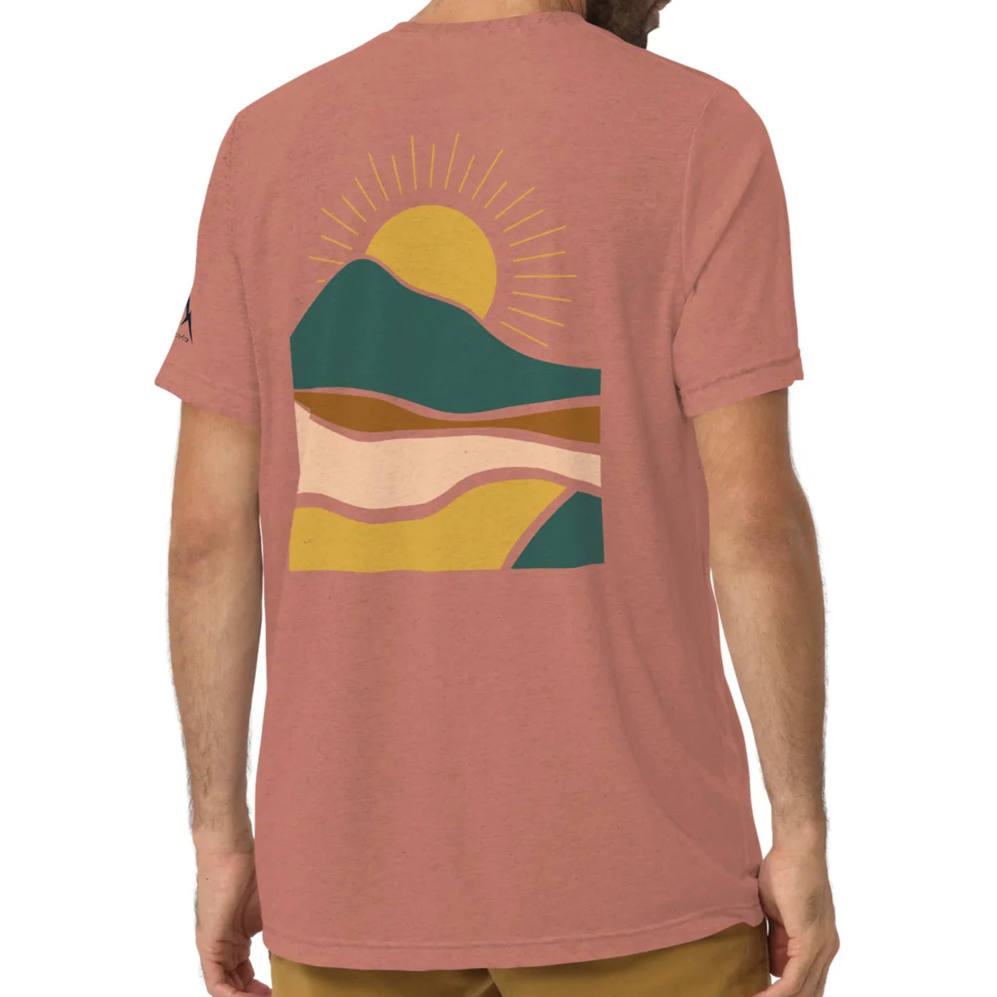 earthy sunrise back | fitted tee