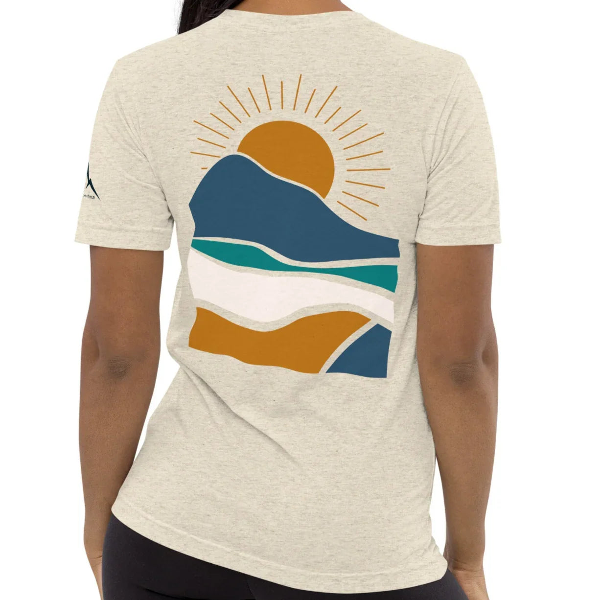 rustic sunrise back | fitted tee