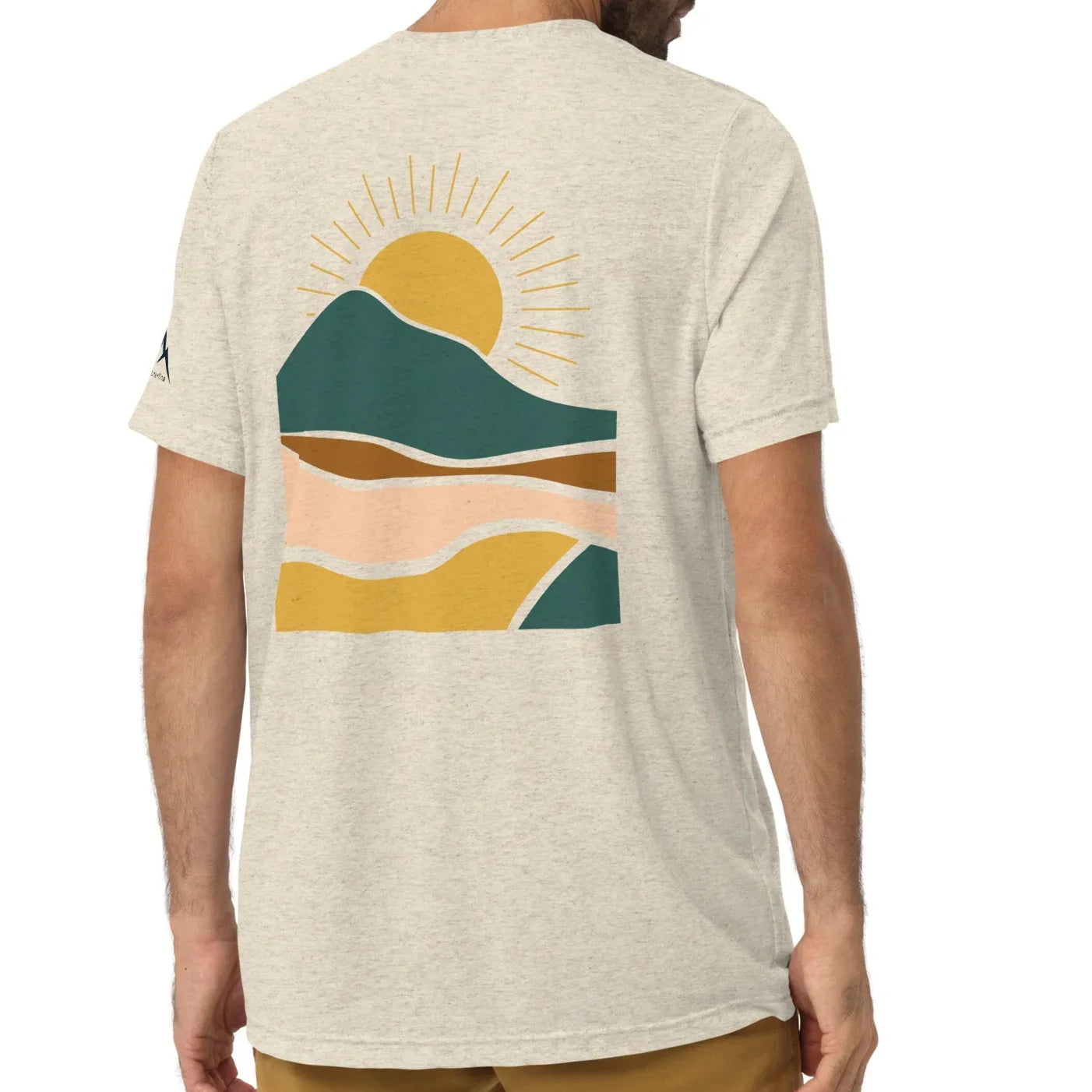 earthy sunrise back | fitted tee