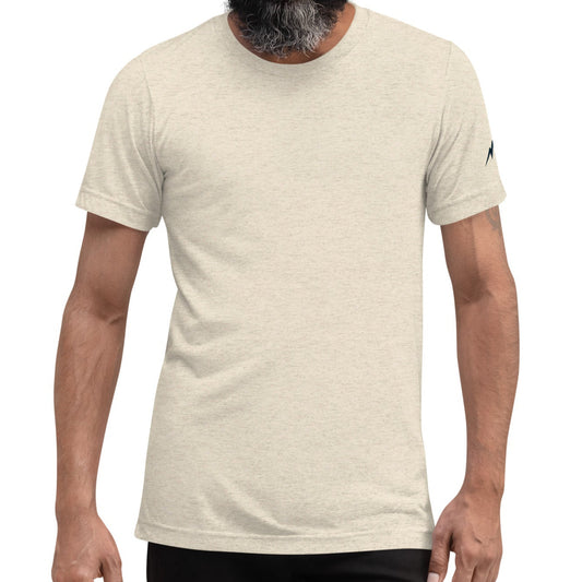 good vibes back | fitted tee