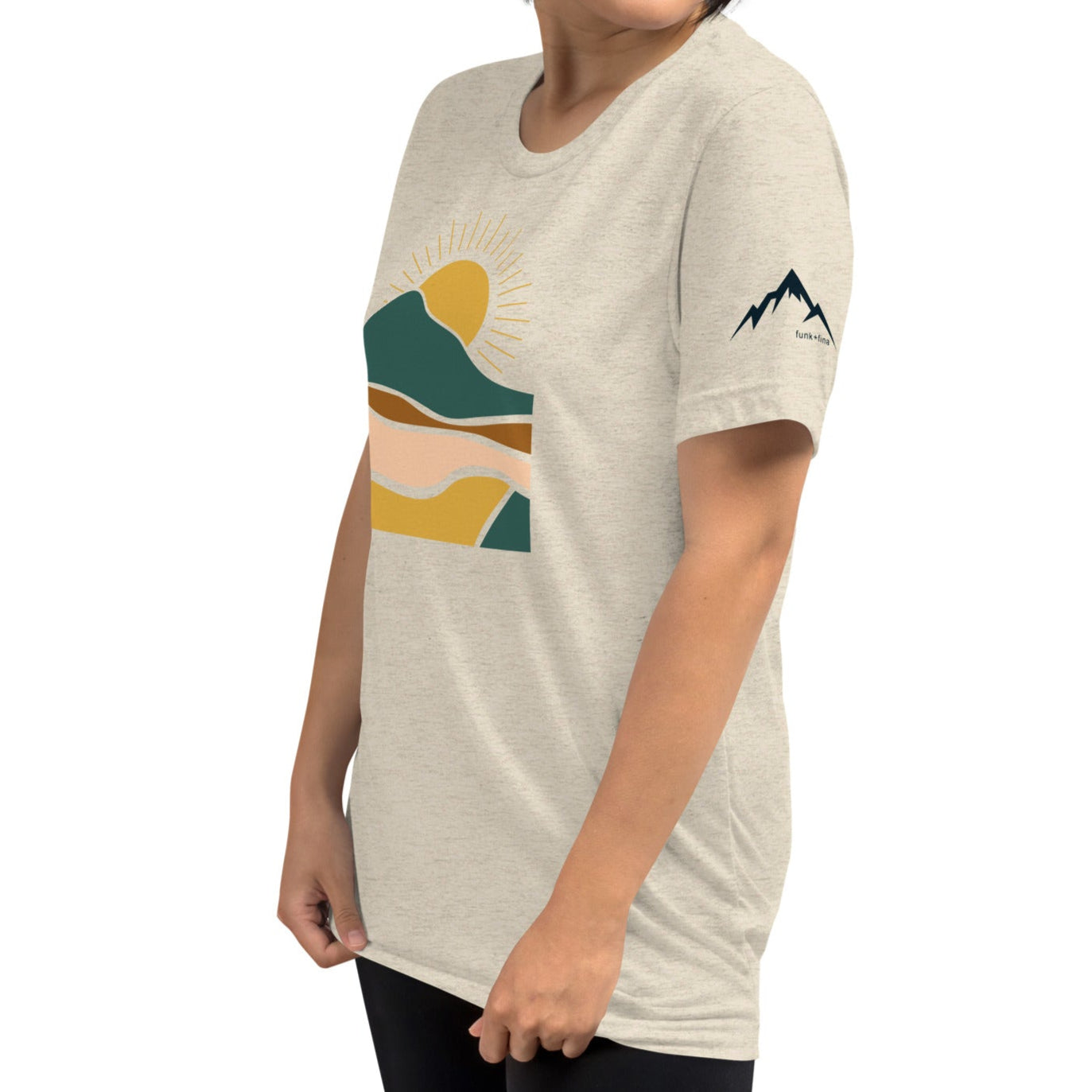 earthy sunrise | fitted tee