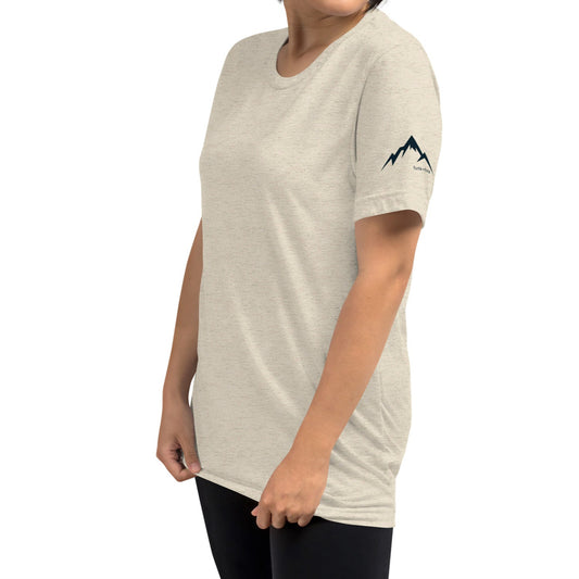 camp back | fitted tee