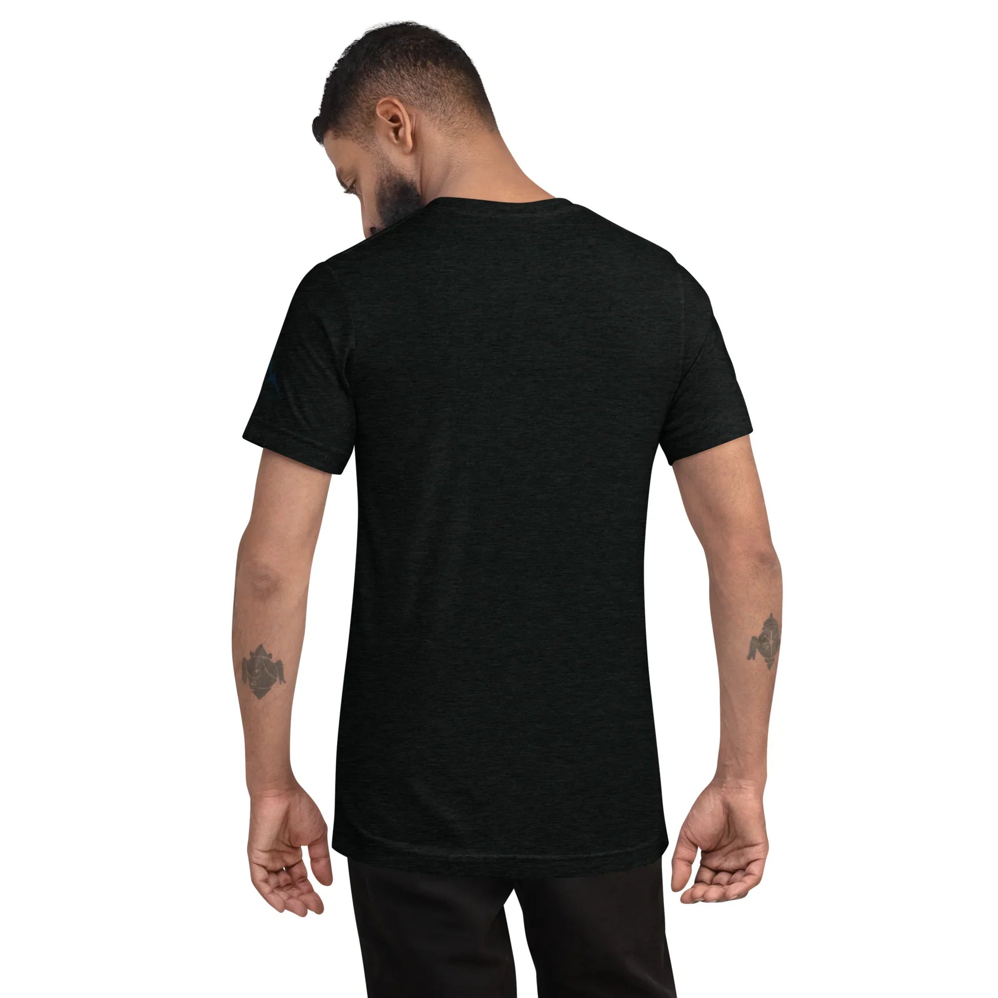go outside frame | fitted tee - f u n k + f i n a